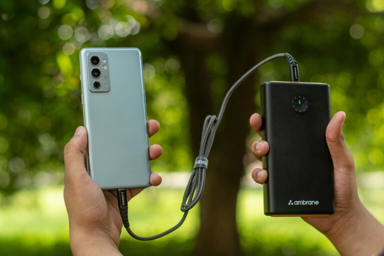 Best Power Banks for Travel: TSA-Approved Picks for Every Trip