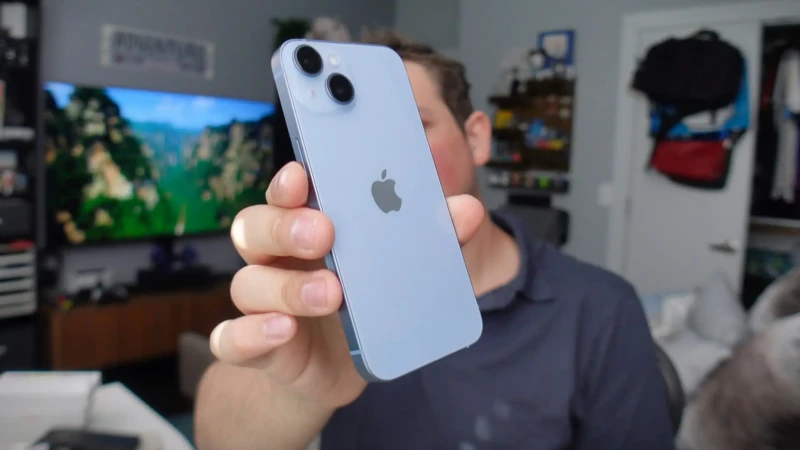 iPhone 14 Review & Buyer’s Guide