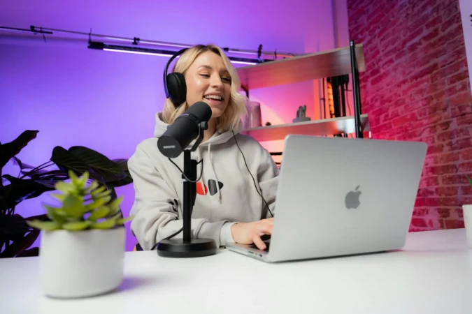 Best Microphones for AI Podcasting Tools: Top Picks Reviewed